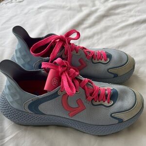 G/FORE Women’s Contrast Quarter G MG4x2 Cross Trainer Golf Shoes- Sky Size 7.5